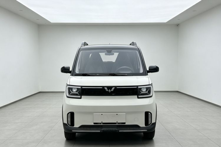 Used Wuling Hongguang MINIEV 2022 GAMEBOY 200km Gaming Edition with Lithium Iron Phosphate Exterior 6