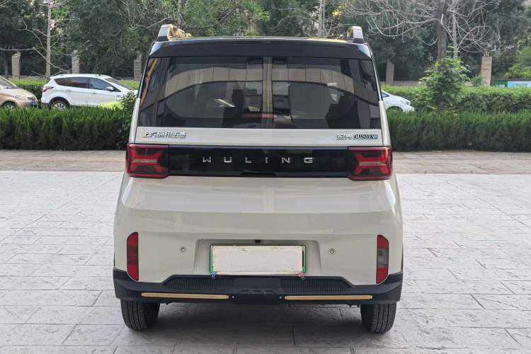 Used Wuling Hongguang MINIEV 2022 GAMEBOY 200km Gaming Edition with Lithium Iron Phosphate Exterior 7