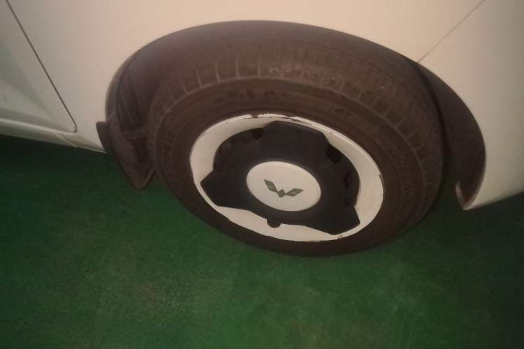 Used Wuling Hongguang MINIEV 2022 Easy Version Lithium Iron Phosphate Exterior 7