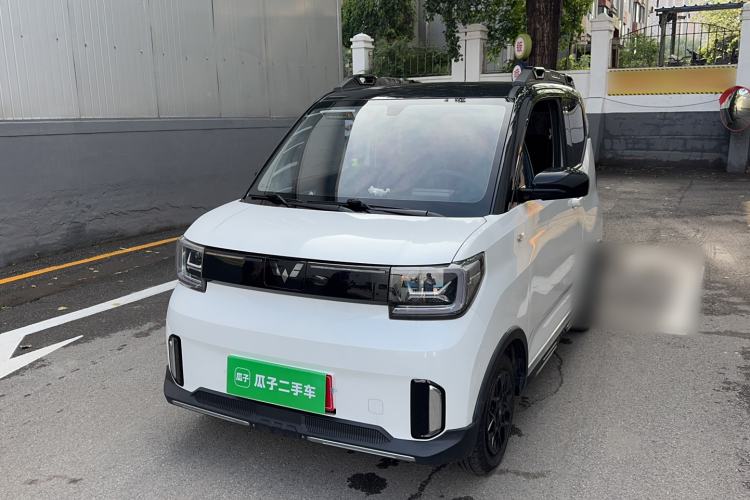 Used Wuling Hongguang MINIEV 2022 GAMEBOY 300km Enthusiast Model with Lithium Iron Phosphate Exterior 8