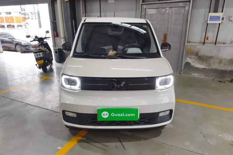 Used Wuling Hongguang MINIEV 2022 Macaron Premium Model – Lithium Iron Phosphate Front