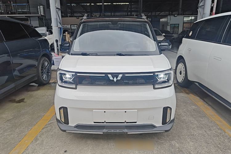 Used Wuling Hongguang MINIEV 2022 GAMEBOY 300km Enthusiast Model with Lithium Iron Phosphate Front