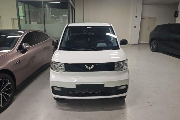 Used Wuling Hongguang MINIEV 2022 Easy Version Lithium Iron Phosphate Front