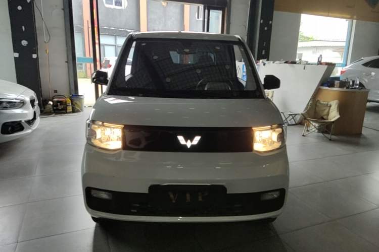 Used Wuling Hongguang MINIEV 2022 Zizai Version Lithium Iron Phosphate Front