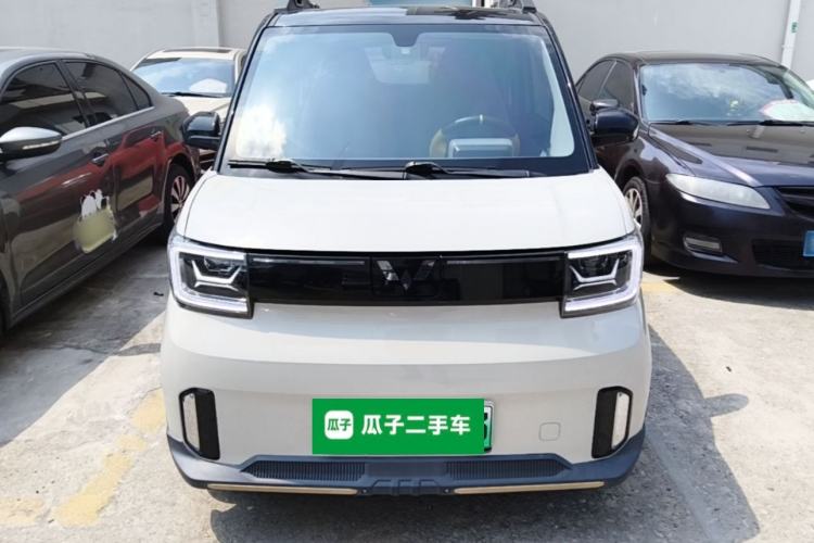Used Wuling Hongguang MINIEV 2022 GAMEBOY 300km Enthusiast Model with Lithium Iron Phosphate Front