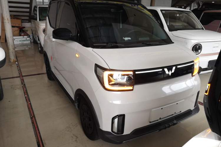 Used Wuling Hongguang MINIEV 2022 GAMEBOY 200km Gaming Edition with Lithium Iron Phosphate Front