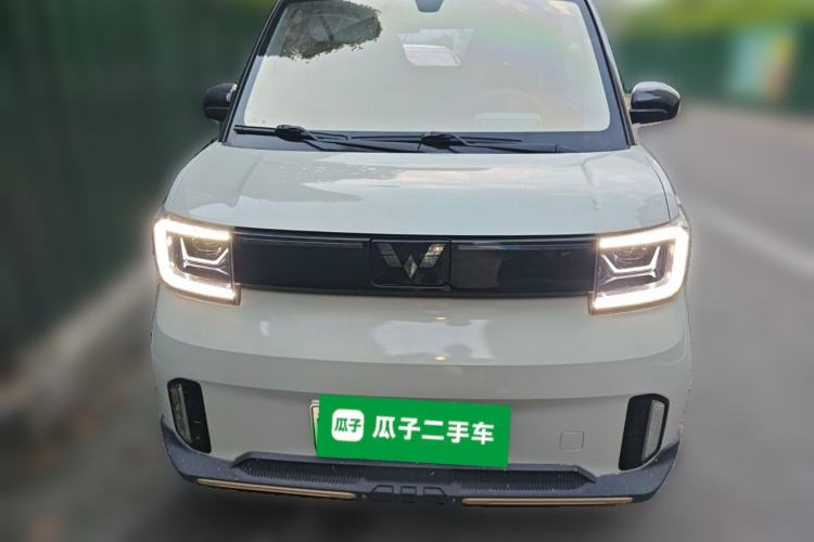 Used Wuling Hongguang MINIEV 2022 GAMEBOY 300km Enthusiast Model with Lithium Iron Phosphate Front