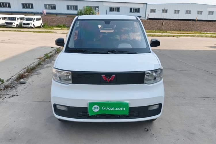 Used Wuling Hongguang MINIEV 2022 Easy Version Lithium Iron Phosphate Front