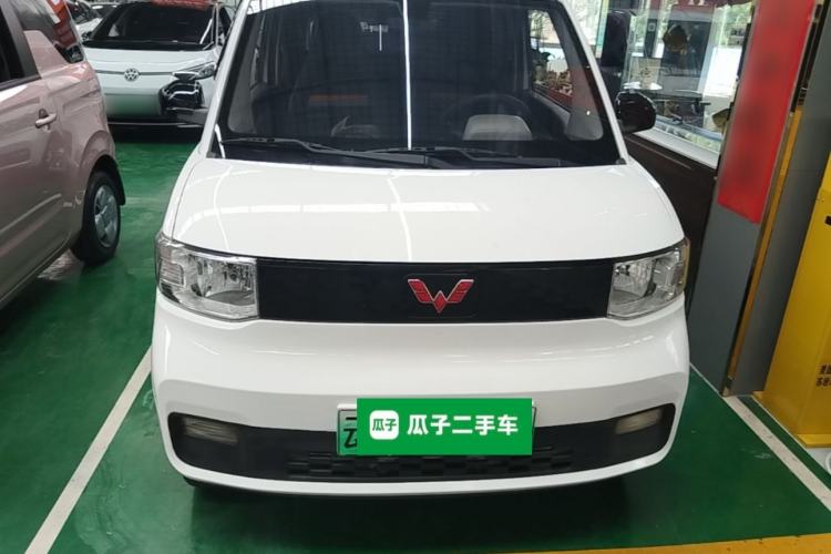 Used Wuling Hongguang MINIEV 2022 Easy Version Lithium Iron Phosphate Front