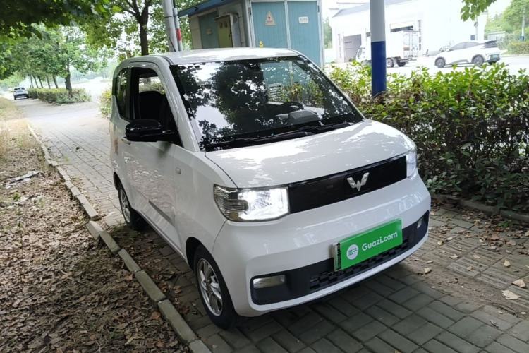Used Wuling Hongguang MINIEV 2022 Enjoy Edition Lithium Iron Phosphate Front Right 45 Deg