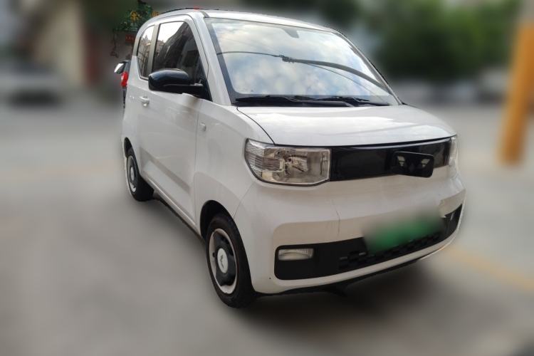 Used Wuling Hongguang MINIEV 2022 Zizai Version Lithium Iron Phosphate Front Right 45 Deg