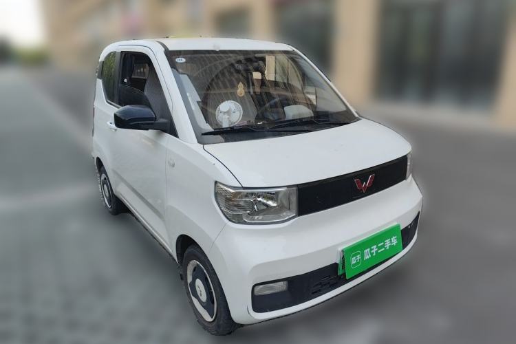 Used Wuling Hongguang MINIEV 2022 Easy Version Lithium Iron Phosphate Front Right 45 Deg