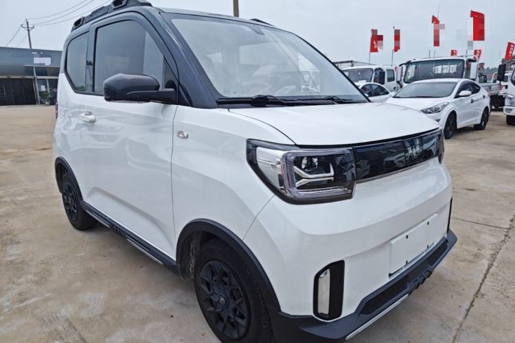 Used Wuling Hongguang MINIEV 2022 GAMEBOY 200km Gaming Edition with Lithium Iron Phosphate Front Right 45 Deg