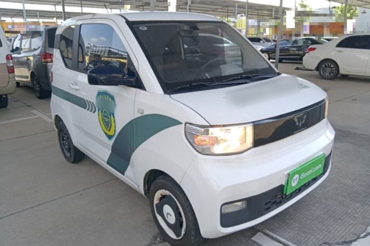 Used Wuling Hongguang MINIEV 2022 Enjoy Edition Lithium Iron Phosphate Front Right 45 Deg