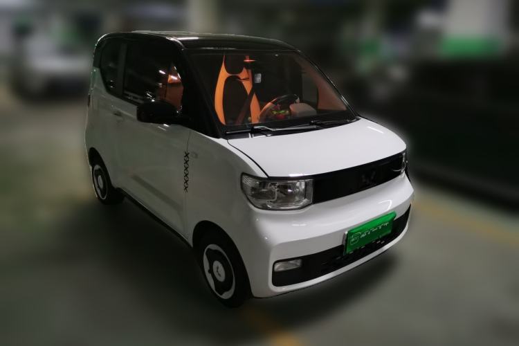 Used Wuling Hongguang MINIEV 2022 Enjoy Edition Lithium-Ion Battery Front Right 45 Deg