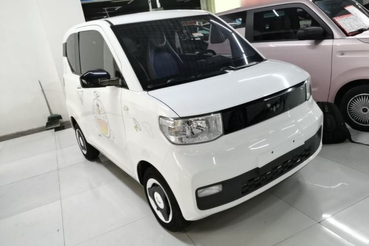 Used Wuling Hongguang MINIEV 2022 Zizai Version Lithium-NMC Front Right 45 Deg