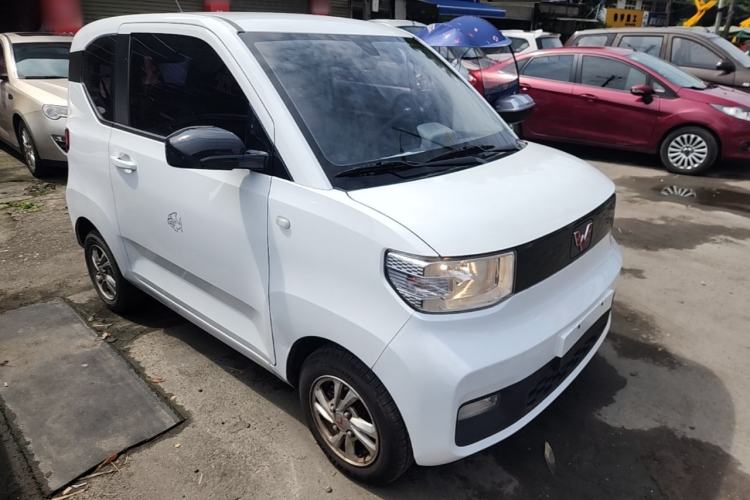 Used Wuling Hongguang MINIEV 2022 Zizai Version Lithium Iron Phosphate Front Right 45 Deg
