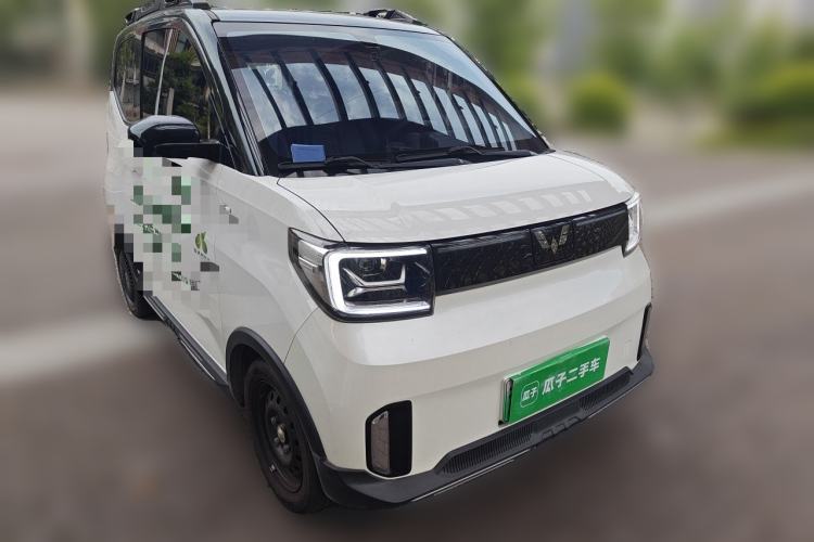 Used Wuling Hongguang MINIEV 2022 GAMEBOY 200km Gaming Edition with Lithium Iron Phosphate Front Right 45 Deg