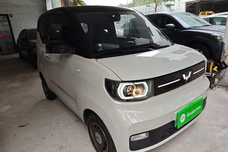 Used Wuling Hongguang MINIEV 2022 Macaron Premium Model – Lithium Iron Phosphate Front Right 45 Deg