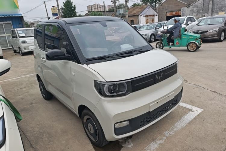 Used Wuling Hongguang MINIEV 2022 Macaron Premium Model – Lithium Iron Phosphate Front Right 45 Deg