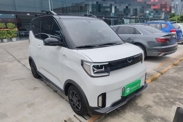 Used Wuling Hongguang MINIEV 2022 GAMEBOY 300km Enthusiast Model with Lithium Iron Phosphate Front Right 45 Deg