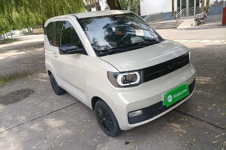 Used Wuling Hongguang MINIEV 2022 Macaron Fashion Edition Lithium-Nickel-Cobalt-Alpha-oxide Front Right 45 Deg