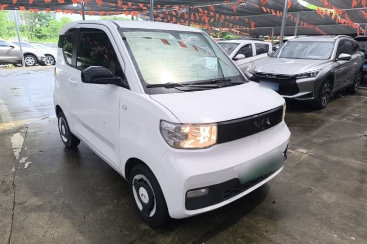 Used Wuling Hongguang MINIEV 2022 Enjoy Edition Lithium Iron Phosphate Front Right 45 Deg