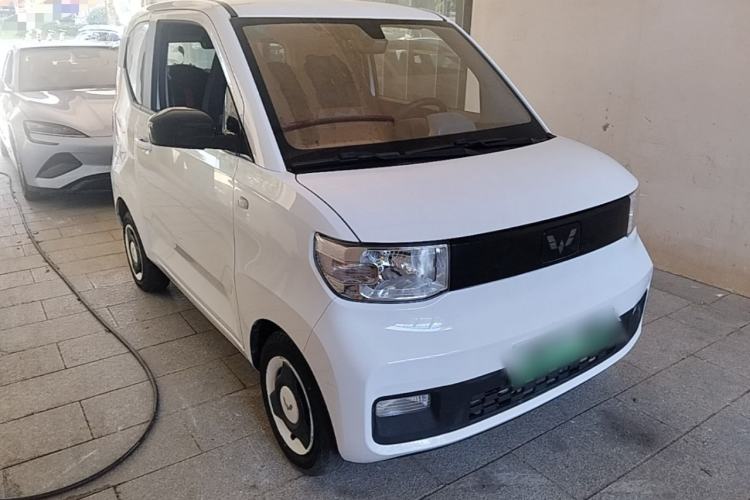 Used Wuling Hongguang MINIEV 2022 Macaron Premium Model – Lithium Iron Phosphate Front Right 45 Deg