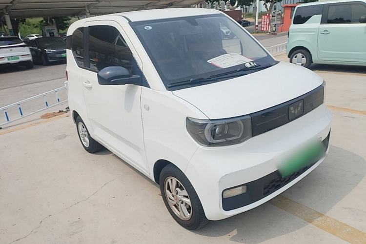 Used Wuling Hongguang MINIEV 2022 Easy Version Lithium-NMC Front Right 45 Deg