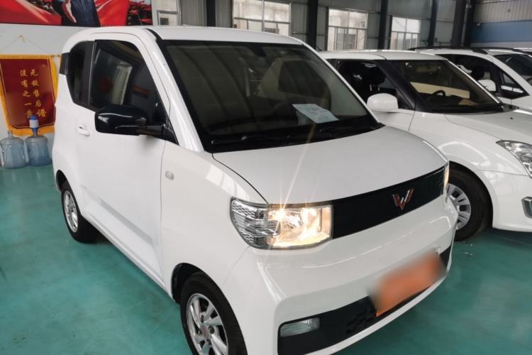 Used Wuling Hongguang MINIEV 2022 Zizai Version Lithium Iron Phosphate Front Right 45 Deg