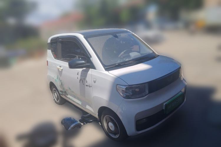Used Wuling Hongguang MINIEV 2022 Macaron Fashion Model Lithium Iron Phosphate Front Right 45 Deg