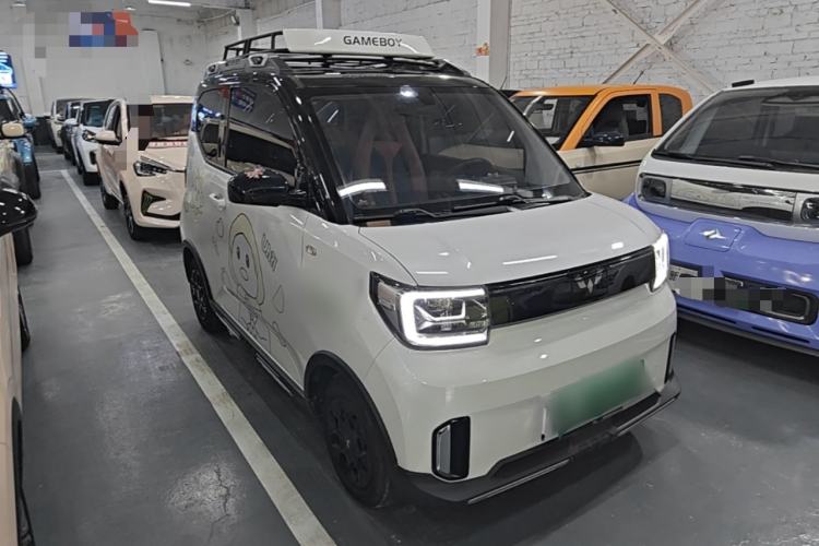 Used Wuling Hongguang MINIEV 2022 GAMEBOY 300km Enthusiast Model with Lithium Iron Phosphate Front Right 45 Deg