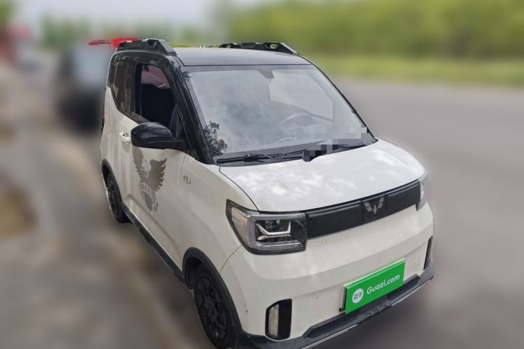 Used Wuling Hongguang MINIEV 2022 GAMEBOY 200km Gaming Edition with Lithium Iron Phosphate Front Right 45 Deg