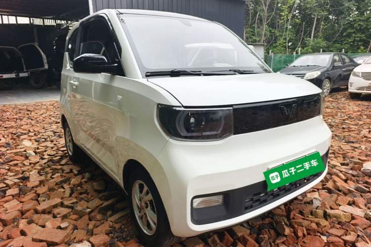 Used Wuling Hongguang MINIEV 2022 Zizai Version Lithium Iron Phosphate Front Right 45 Deg