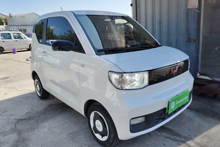 Used Wuling Hongguang MINIEV 2022 Easy Version Lithium-NMC Front Right 45 Deg