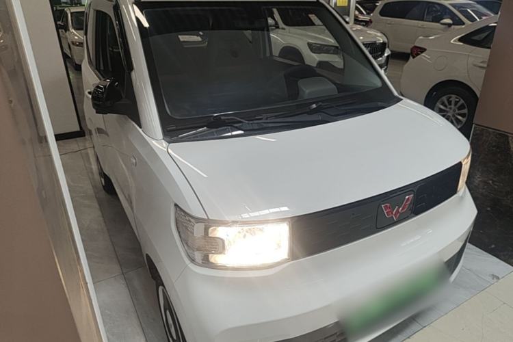 Used Wuling Hongguang MINIEV 2022 Easy Version Lithium Iron Phosphate Front Right 45 Deg