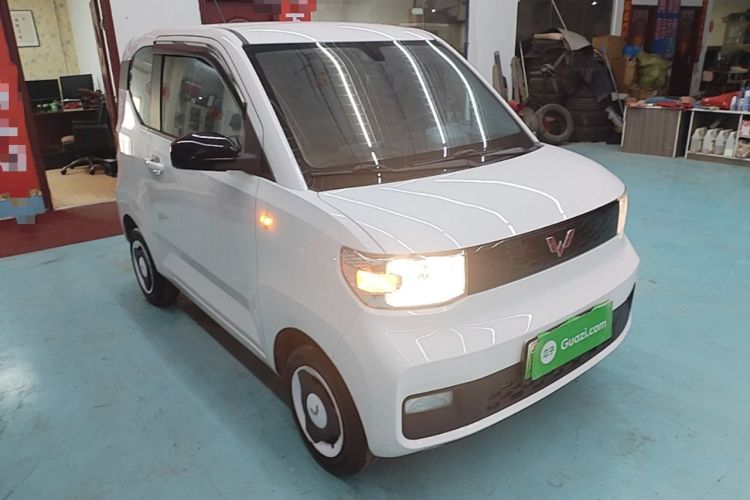 Used Wuling Hongguang MINIEV 2022 Easy Version Lithium Iron Phosphate Front Right 45 Deg