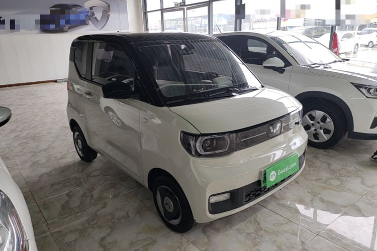 Used Wuling Hongguang MINIEV 2022 Macaron Fashion Model Lithium Iron Phosphate Front Right 45 Deg
