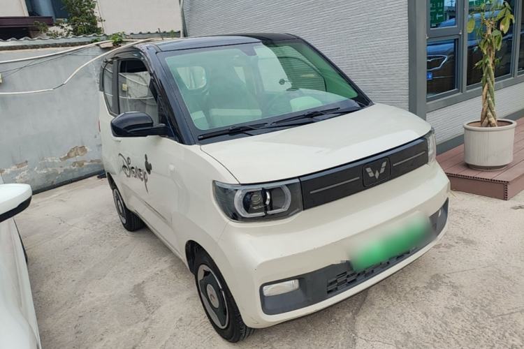 Used Wuling Hongguang MINIEV 2022 Macaron Premium Model – Lithium Iron Phosphate Front Right 45 Deg