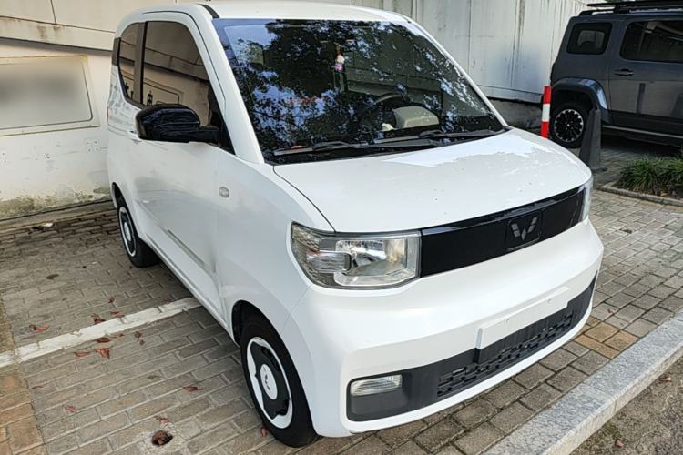 Used Wuling Hongguang MINIEV 2022 Enjoy Edition Lithium Iron Phosphate Front Right 45 Deg