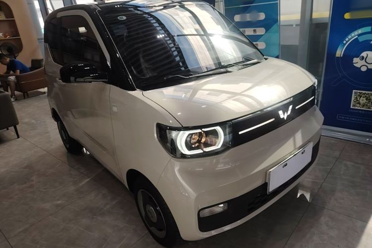 Used Wuling Hongguang MINIEV 2022 Macaron Fashion Edition Lithium-Nickel-Cobalt-Alpha-oxide Front Right 45 Deg