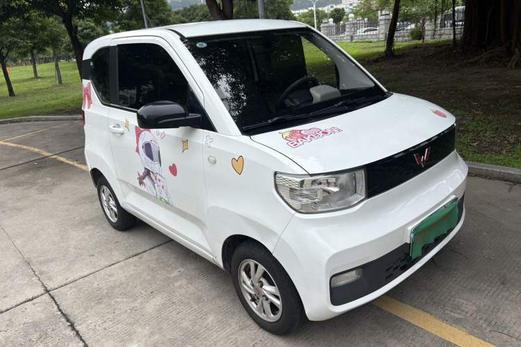 Used Wuling Hongguang MINIEV 2022 Zizai Version Lithium-NMC Front Right 45 Deg