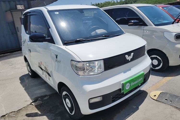 Used Wuling Hongguang MINIEV 2022 Easy Version Lithium Iron Phosphate Front Right 45 Deg