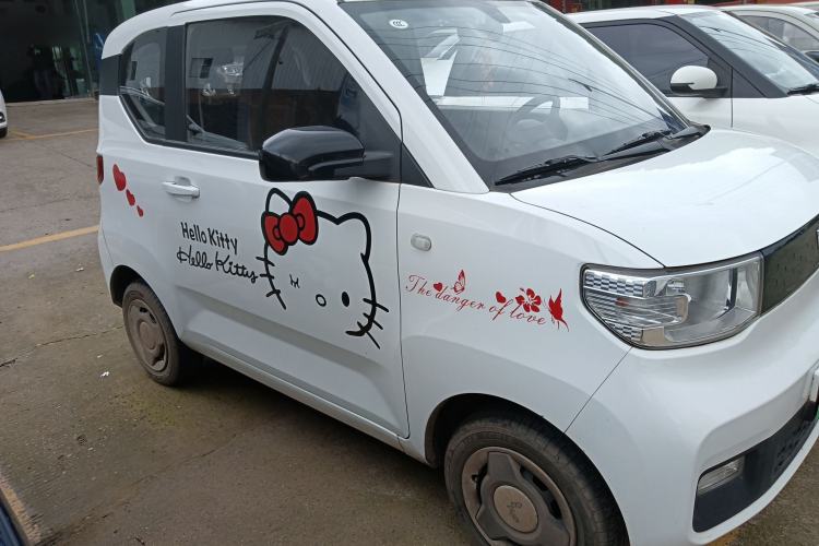 Used Wuling Hongguang MINIEV 2022 Easy Version Lithium Iron Phosphate Front Right 45 Deg