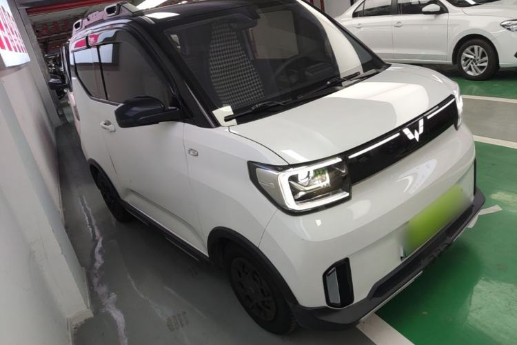 Used Wuling Hongguang MINIEV 2022 GAMEBOY 300km Enthusiast Model with Lithium Iron Phosphate Front Right 45 Deg