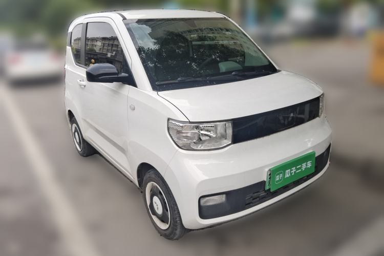 Used Wuling Hongguang MINIEV 2022 Enjoy Edition Lithium-Ion Battery Front Right 45 Deg