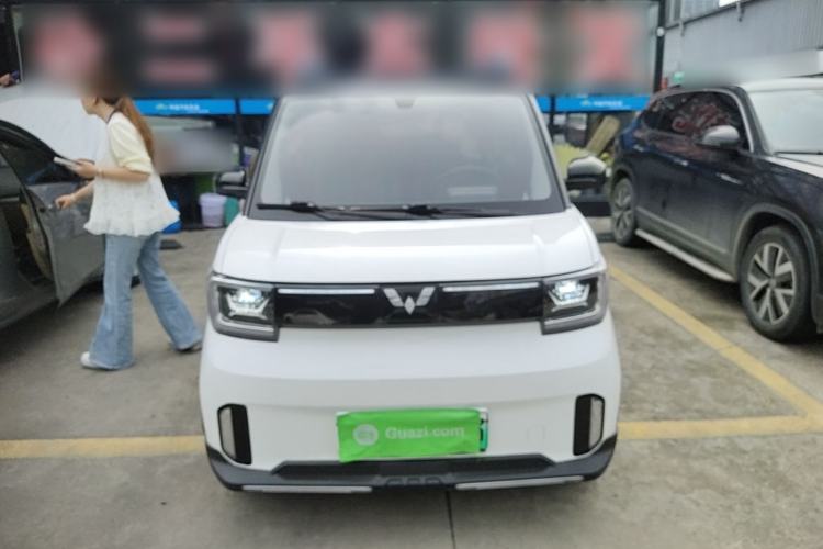 Used Wuling Hongguang MINIEV 2022 GAMEBOY 300km Enthusiast Model with Lithium Iron Phosphate Front