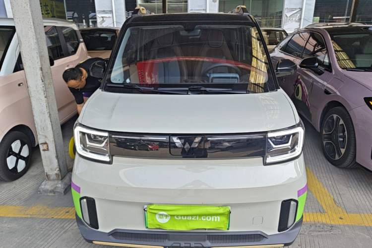 Used Wuling Hongguang MINIEV 2022 GAMEBOY 200km Gaming Edition with Lithium Iron Phosphate Front