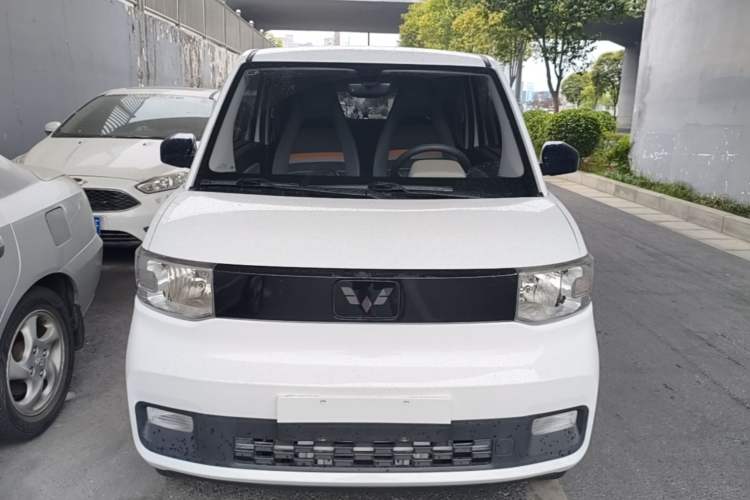 Used Wuling Hongguang MINIEV 2022 Zizai Version Lithium Iron Phosphate Front