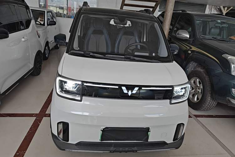 Used Wuling Hongguang MINIEV 2022 GAMEBOY 200km Gaming Edition with Lithium Iron Phosphate Front